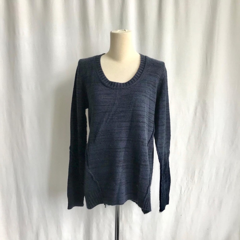 John + Jenn blue/black Knit Zipper Back Sweater M